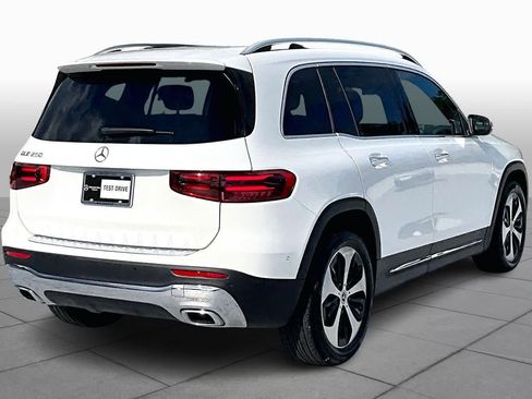 Used 2025 Mercedes-Benz GLB 250 GLB 250 image 12
