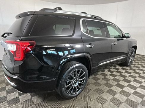 Used 2023 GMC Acadia Denali w/ Black Diamond Edition AWD/4WD image 3