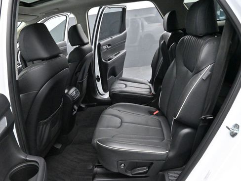 Used 2023 Hyundai Palisade Limited image 31