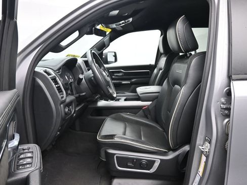 Used 2024 RAM 1500 Laramie AWD/4WD image 25