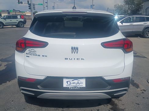 Used 2025 Buick Encore GX Preferred AWD/4WD image 7