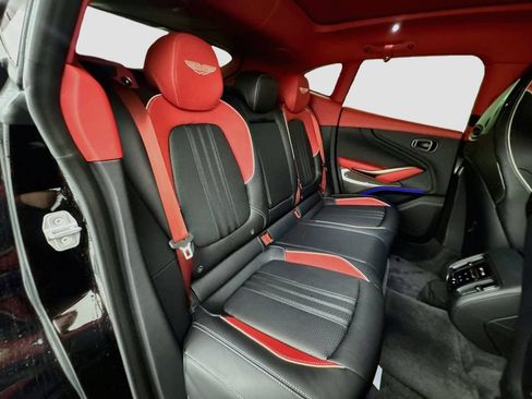 Used 2025 Aston Martin DBX 707 AWD/4WD image 30
