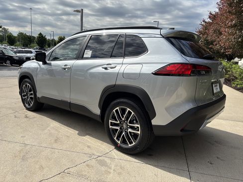 New 2026 Toyota Corolla Cross XLE AWD/4WD image 7