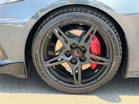 Used 2021 Chevrolet Corvette Stingray Preferred Cpe w/ Battery Protection Package RWD image 10