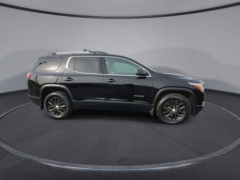 Used 2018 GMC Acadia SLT w/ LPO, Black Accent Package image 9