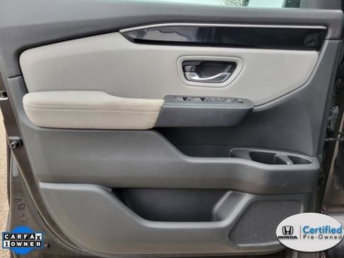 Certified 2023 Honda Pilot LX image 15