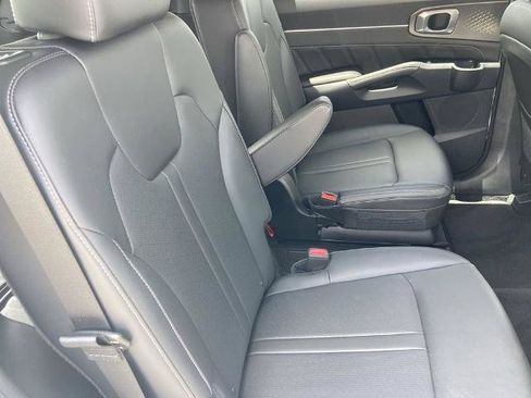 Used 2023 Kia Sorento SX FWD image 24