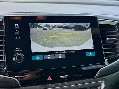 Certified 2022 Honda Pilot TrailSport image 14