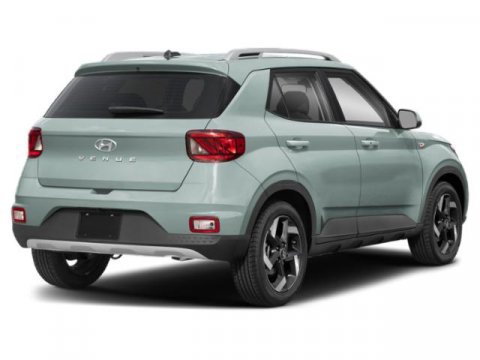 Used 2025 Hyundai Venue SEL FWD image 2