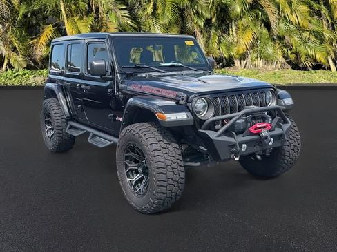 Used 2021 Jeep Wrangler Unlimited Rubicon AWD/4WD image 2