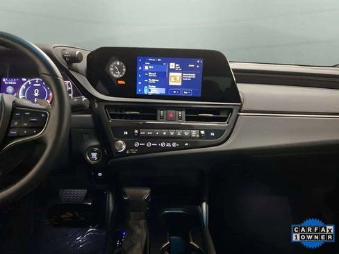 Used 2024 Lexus ES 350 image 14