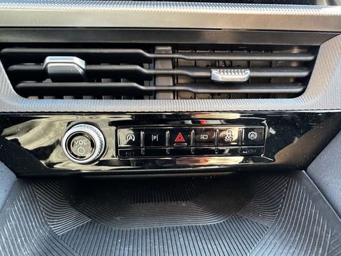 Certified 2025 Ford Explorer ST-Line w/ ST-Line Street Pack image 23