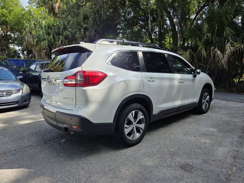 Used 2020 Subaru Ascent Premium w/ Convenience Package AWD/4WD image 3