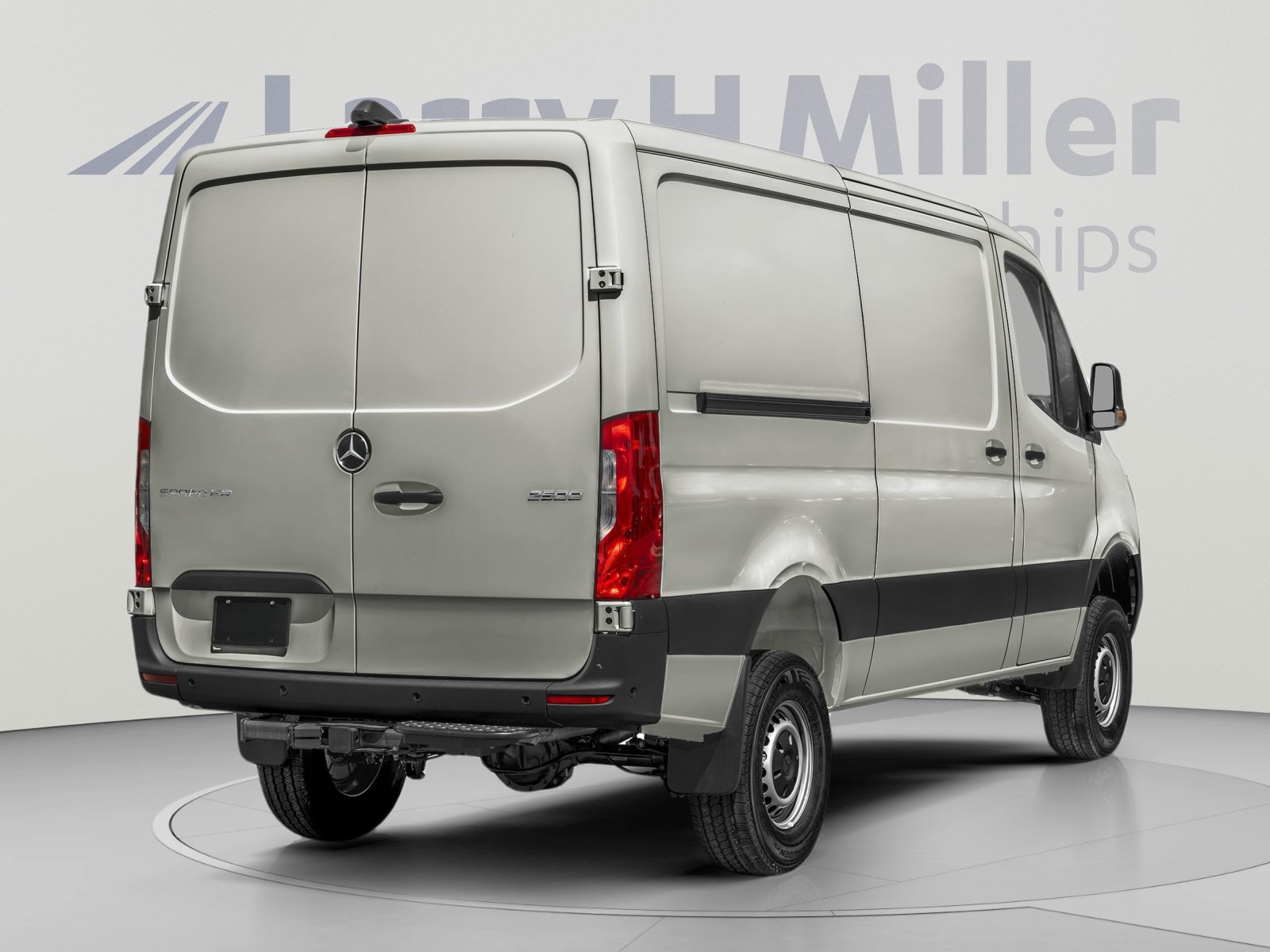 Used 2024 Mercedes-Benz Sprinter 2500 image 2
