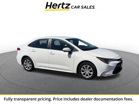 Used 2025 Toyota Corolla LE FWD image 1