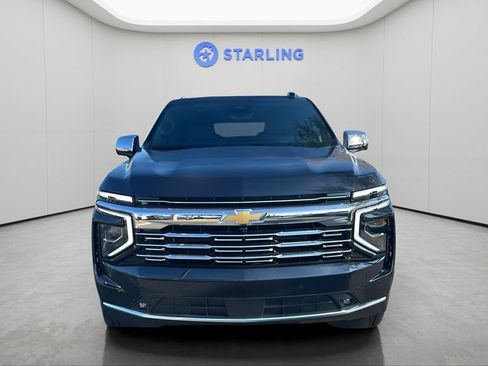 New 2026 Chevrolet Suburban Premier AWD/4WD image 8