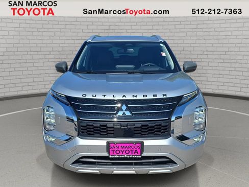 Used 2023 Mitsubishi Outlander SEL AWD/4WD image 2