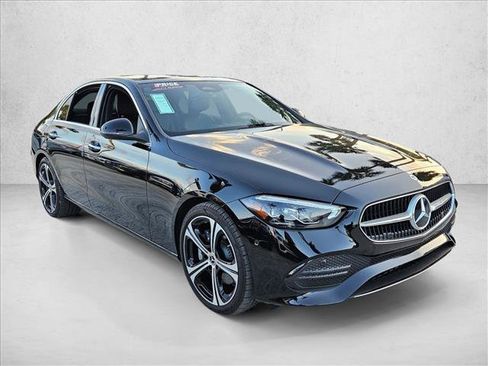 Used 2025 Mercedes-Benz C 300 Sedan image 3