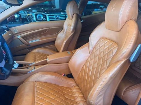 Used 2012 Ferrari FF AWD/4WD image 19