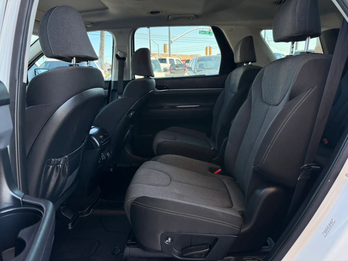 Used 2020 Hyundai Palisade SEL w/ Convenience Package FWD image 44