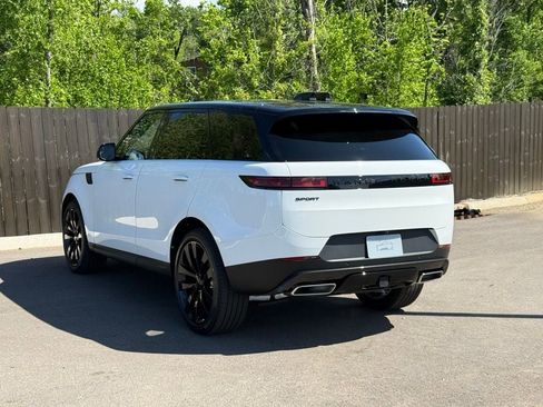 New 2026 Land Rover Range Rover Sport SE AWD/4WD image 3