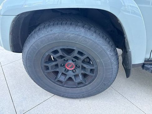 Used 2022 Toyota 4Runner TRD Off-Road Premium w/ TRD Black Wheel Package (TMS) AWD/4WD image 12