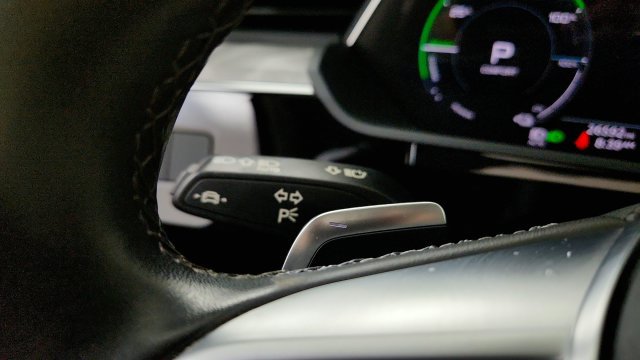 Used 2024 Audi Q8 e-tron Premium AWD/4WD image 58