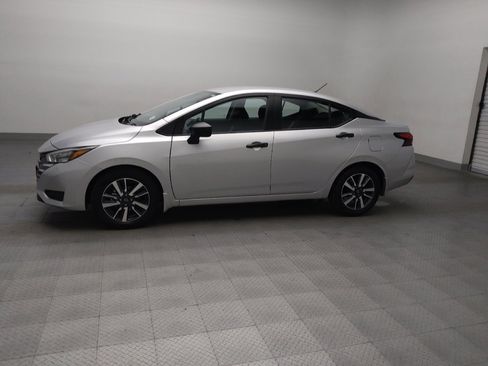 Used 2025 Nissan Versa S w/ S Plus Package image 2