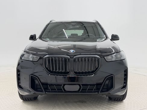 Certified 2026 BMW X5 xDrive40i w/ M Sport Package AWD/4WD image 6
