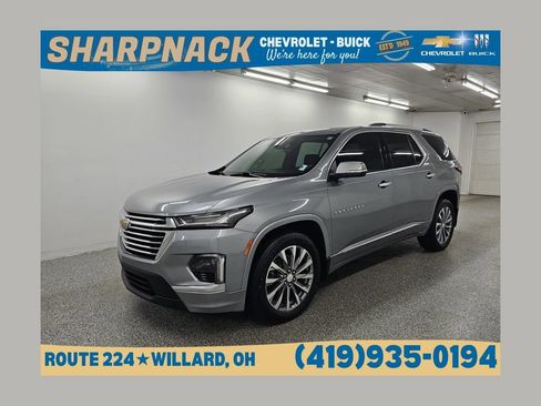 Used 2023 Chevrolet Traverse Premier AWD/4WD image 1
