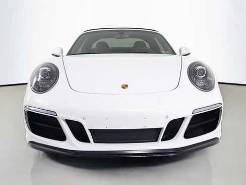 Certified 2019 Porsche 911 Targa 4 GTS image 9
