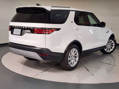 New 2026 Land Rover Discovery S