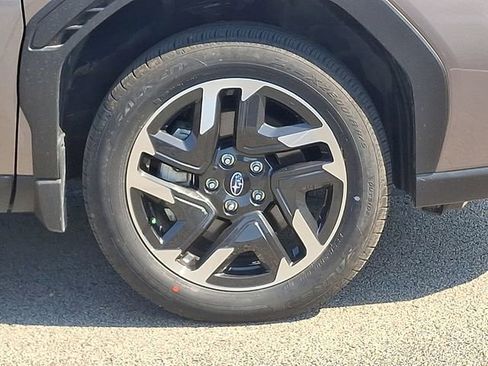 Used 2025 Subaru Forester Limited AWD/4WD image 8