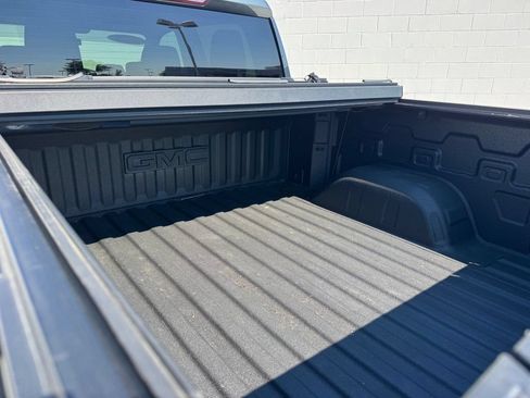 Used 2021 GMC Sierra 1500 Elevation AWD/4WD image 19
