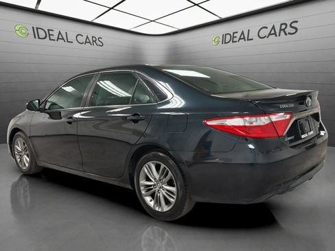 Used 2016 Toyota Camry SE FWD image 3