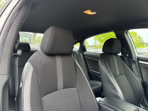 Used 2019 Honda Civic Sport image 29