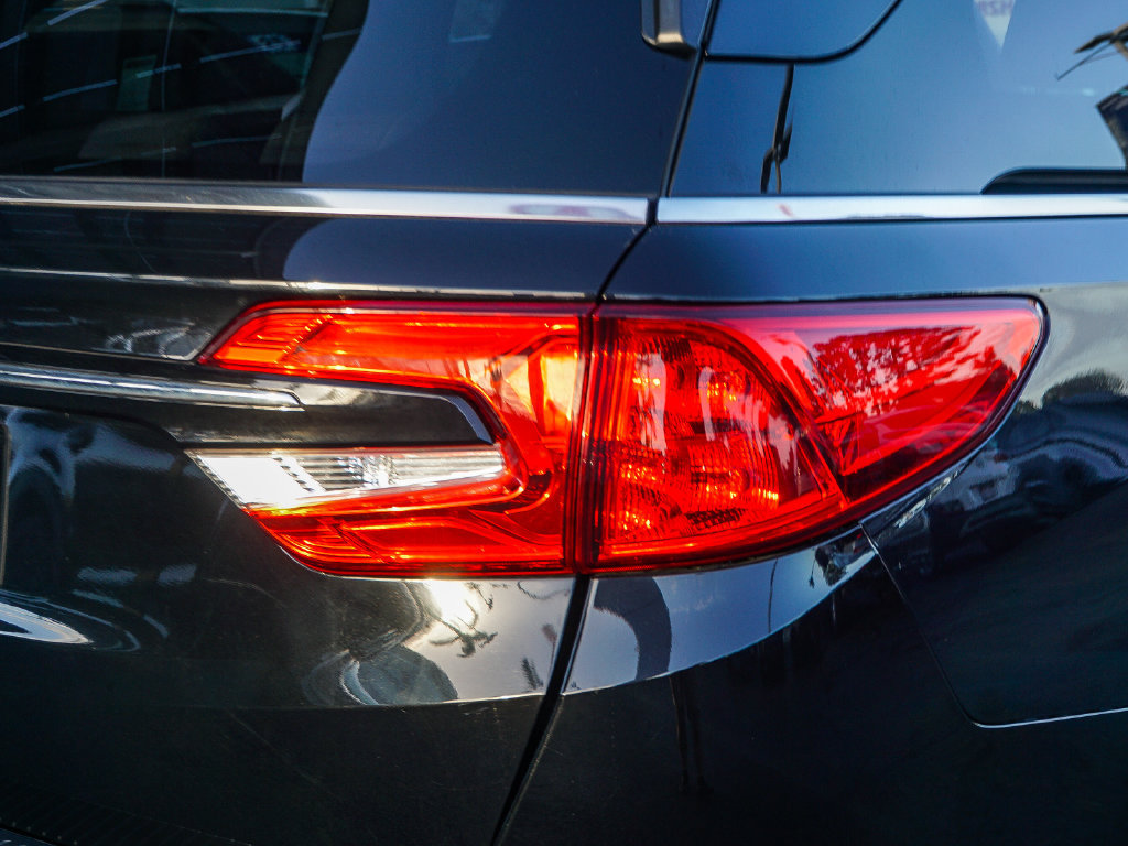 Used 2022 Honda Odyssey EX image 8