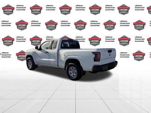 New 2026 Nissan Frontier S image 3