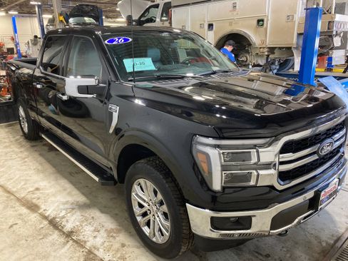 New 2026 Ford F150 Lariat w/ Equipment Group 502A High AWD/4WD image 10