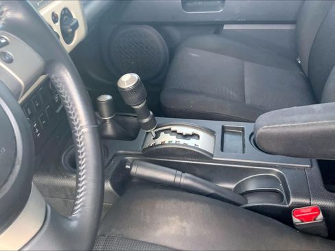 Used 2014 Toyota FJ Cruiser 4WD w/ Upgrade Package image 16