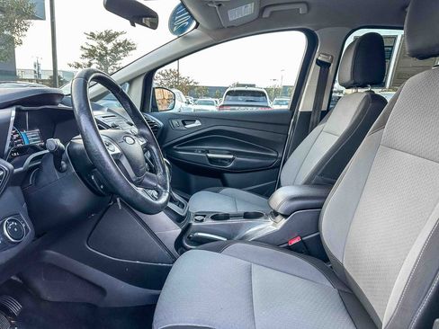 Used 2017 Ford C-MAX SE FWD image 22
