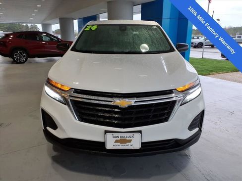 Used 2024 Chevrolet Equinox LS w/ LS Convenience Package image 8