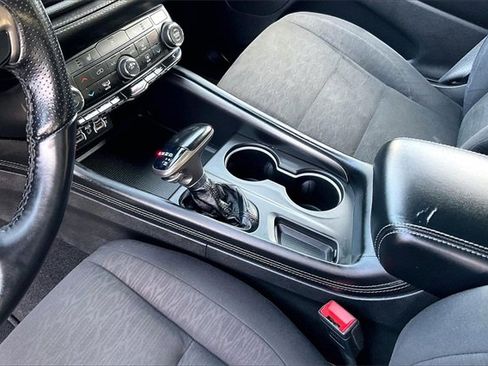 Used 2021 Dodge Durango SXT image 18