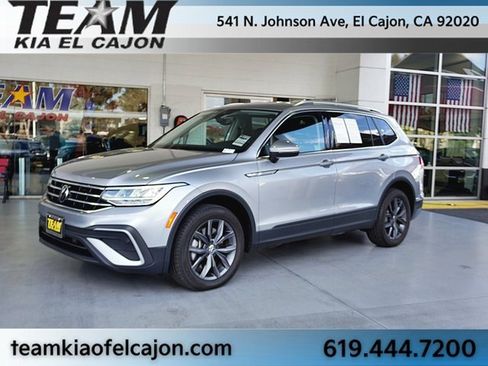 Used 2022 Volkswagen Tiguan SE image 5