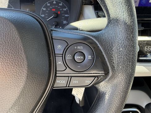 Used 2024 Toyota Corolla LE image 15