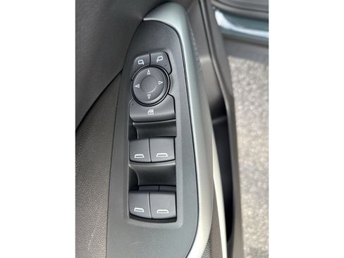 New 2026 Chevrolet Trax LS w/ LS Convenience Package image 7