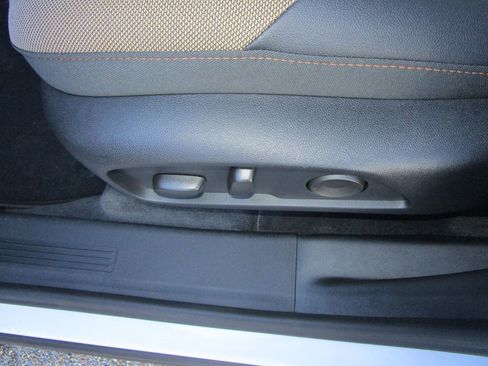 New 2026 Chevrolet Equinox ACTIV w/ Convenience Package III image 25