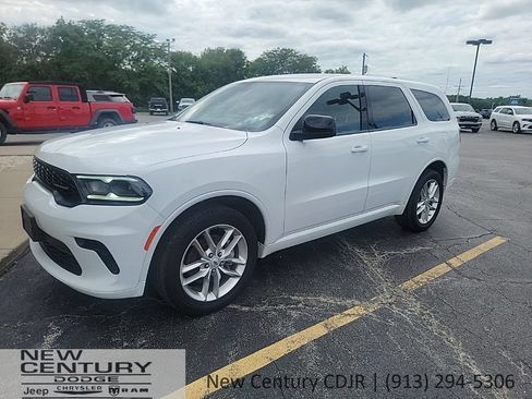 Used 2025 Dodge Durango GT AWD/4WD image 1