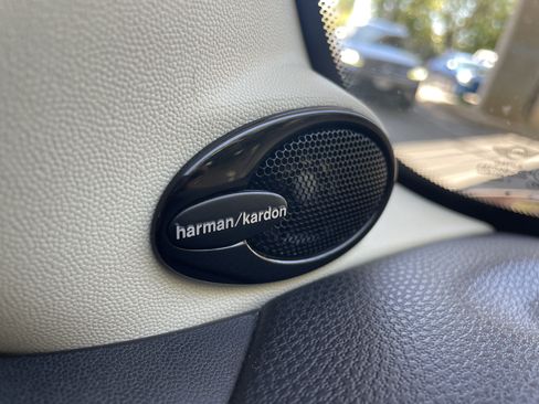 Used 2012 MINI Cooper Hardtop FWD image 11