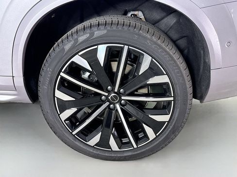 New 2026 Volvo XC90 B6 Plus w/ Protection Package AWD/4WD image 32